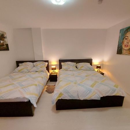 Several Different Rooms, Newly Furnished, In A New House In Vichten Luaran gambar